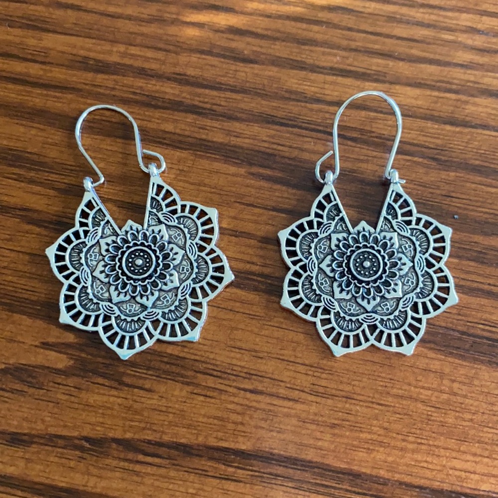 Silver tone Boho Mandala Earrings